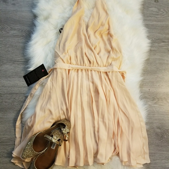 bebe Dresses & Skirts - Glitter pleaded halter dress